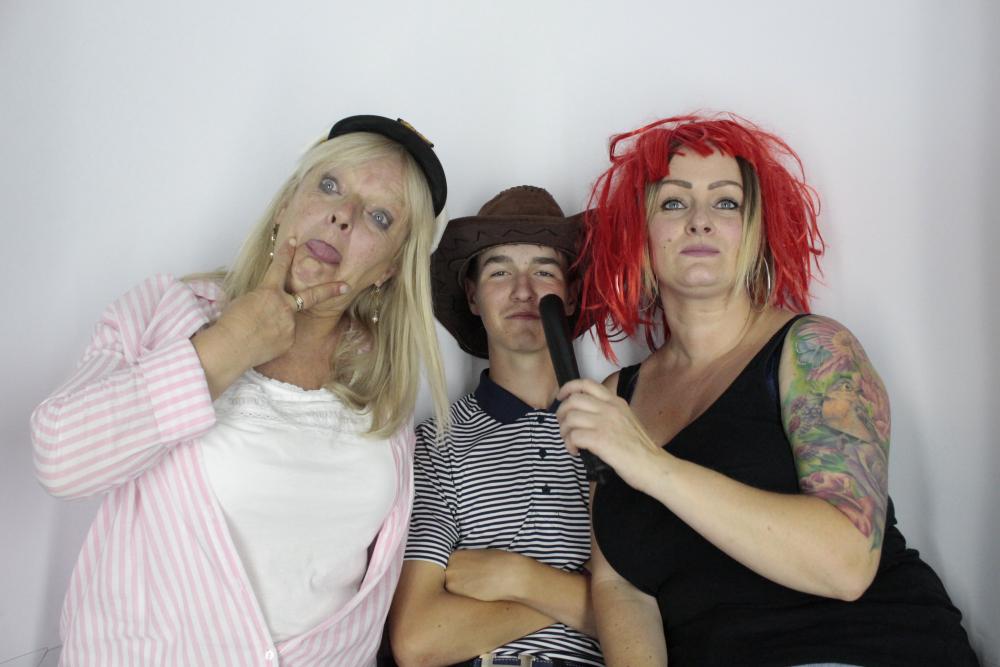 Lisa's 50th Birthday  | View more photos from the event at gallery.myphotoboothexperience.co.uk/u/MyPhotoBoothExperienceLtd/Lisas-50th-Birthday